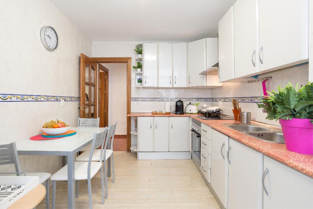 Apartamento Avenida Aurora مالقة المظهر الخارجي الصورة